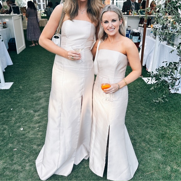 Bella bridesmaid champagne dress - Picture 5 of 5